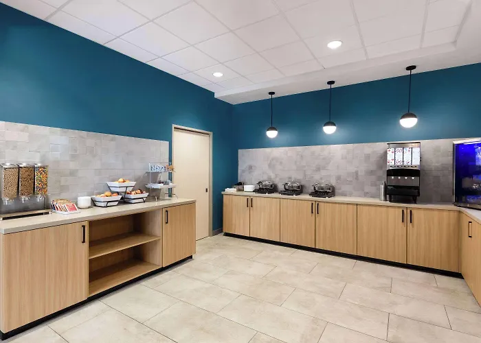 Hawthorn Extended By Wyndham Hotel Kingman